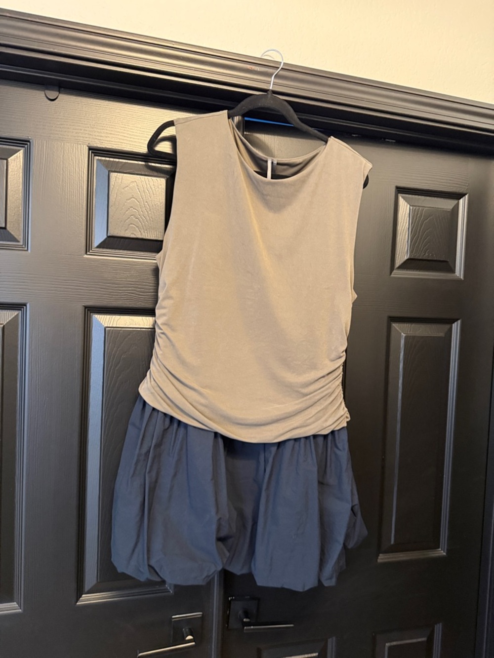Aeropostale Taupe Knit Bodice with Navy Bubble Skirt Dress